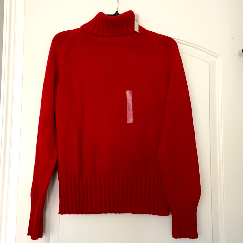Brand New Gap Red Turtleneck